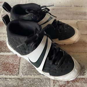 NIKE baseball “Mike Trout” cleats size 3Y